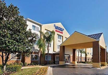 Fairfield Inn And Suites By Marriott Tampa North Exterior photo